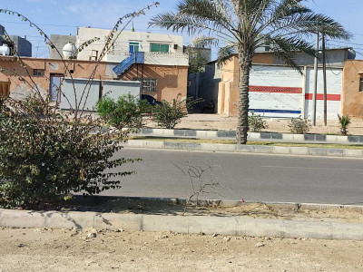واحد مبله تک خواب با چشم‌انداز دریا