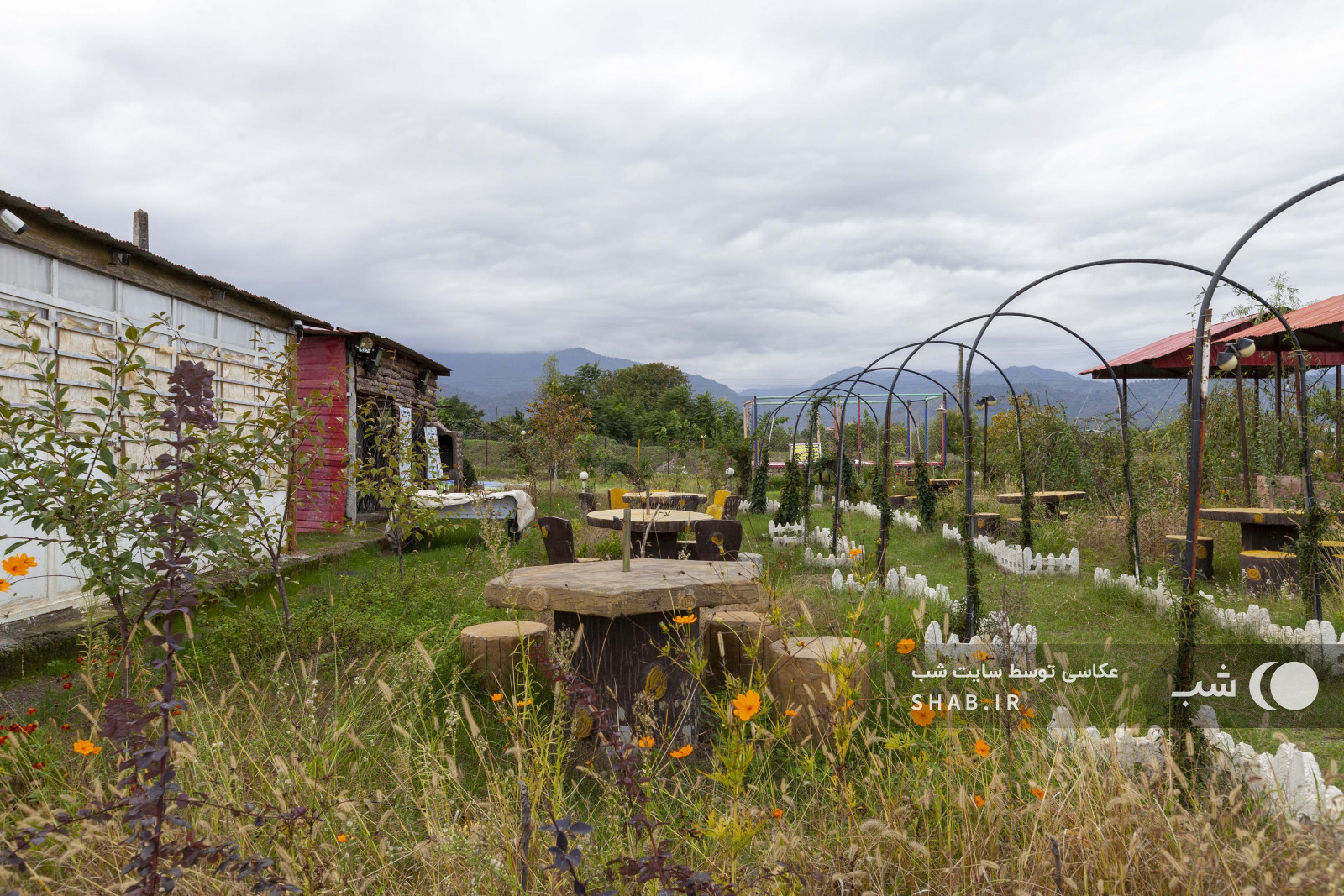 محوطه اقامتگاه محوطه اقامتگاه