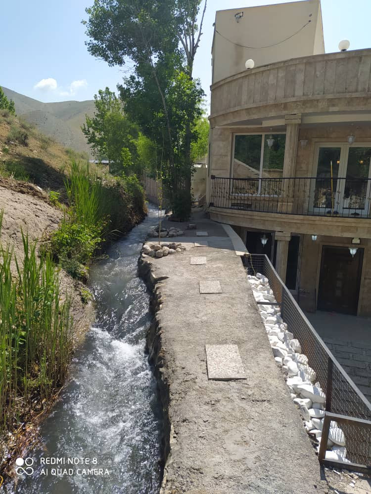 نمای اطراف ویلا