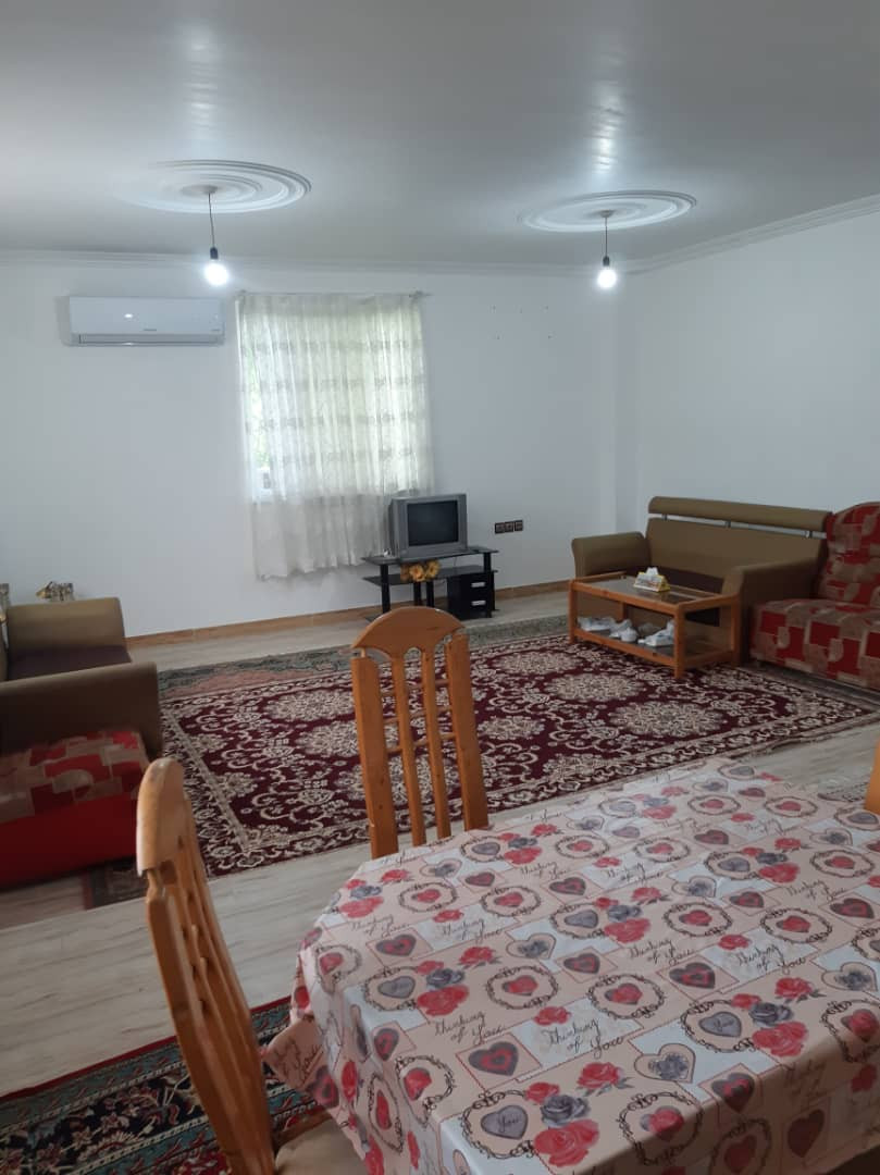 نمای کلی اتاق پذیرایی