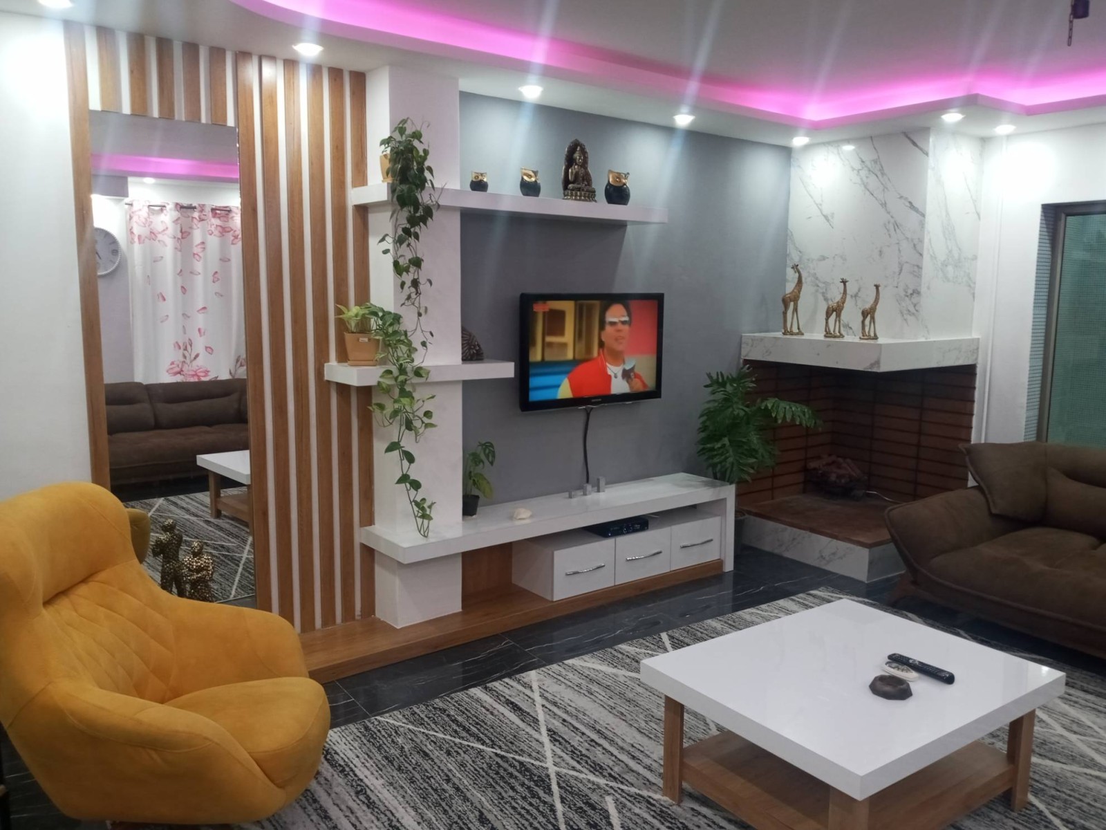 اتاق پذیرایی