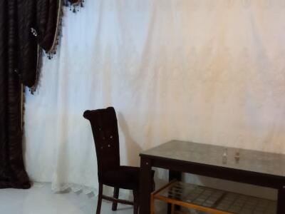 واحد(1) تک خواب با چشم‌انداز جنگل گلستان