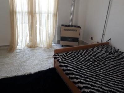 واحد(1) تک خواب با چشم‌انداز جنگل گلستان