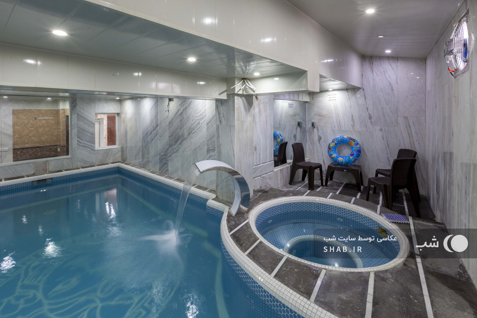 استخر سر پوشیده جکوزی استخر سر پوشیده جکوزی