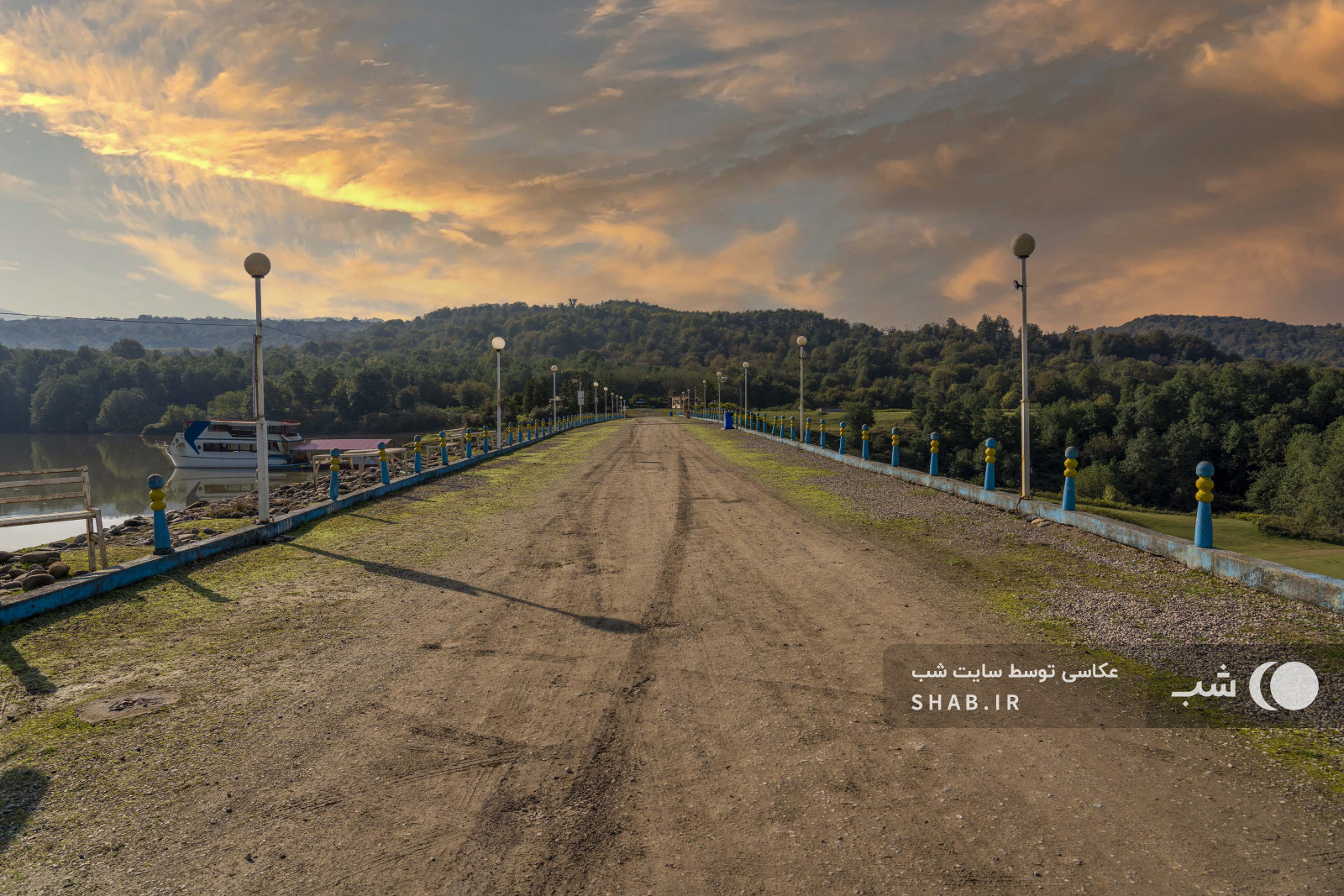 محوطه اطراف اقامتگاه محوطه اطراف اقامتگاه