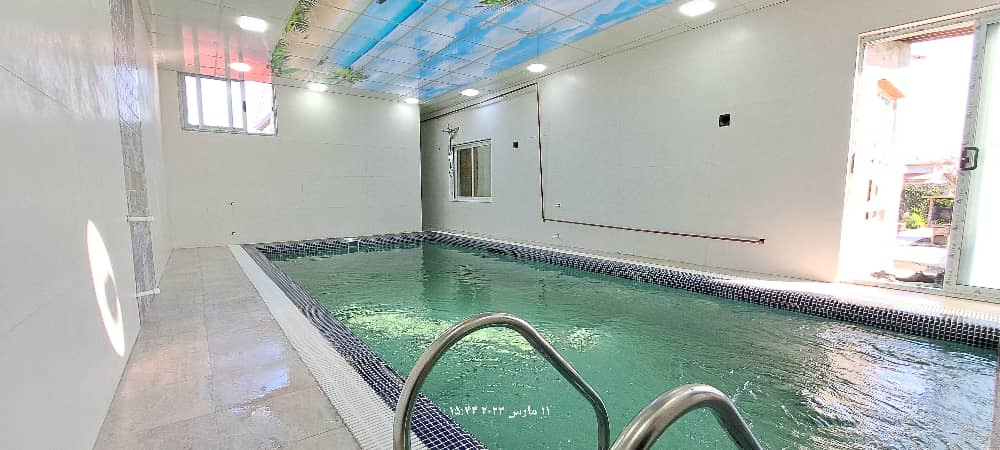 نمای استخر