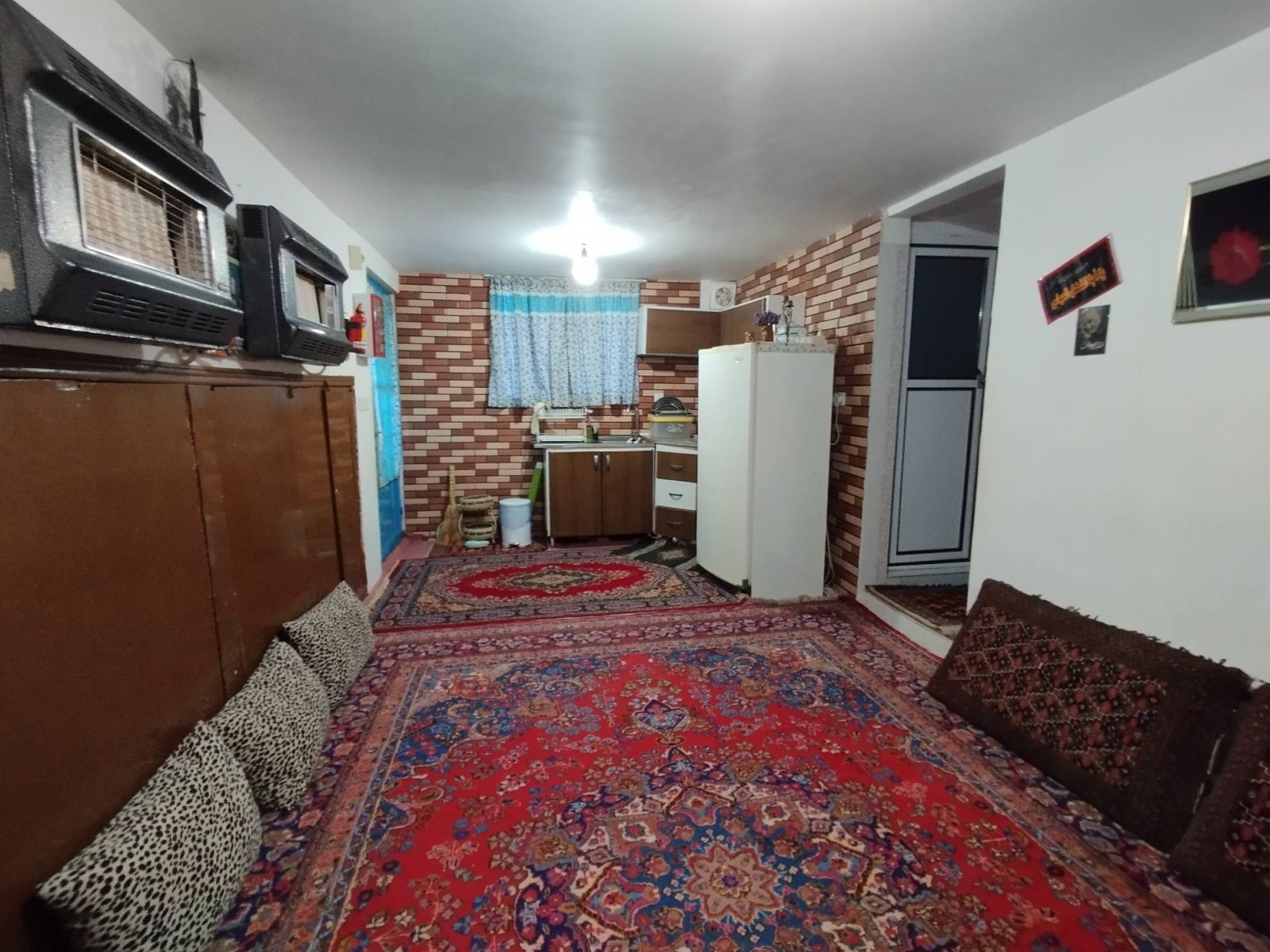 پذیرایی و آشپزخانه