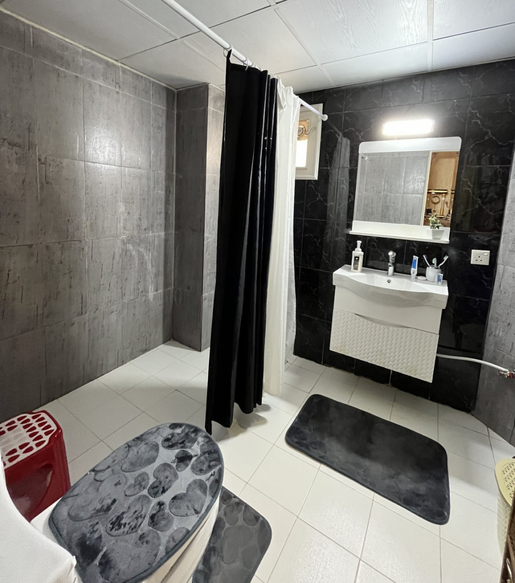 سرویس بهداشتی و حمام سرویس بهداشتی و حمام