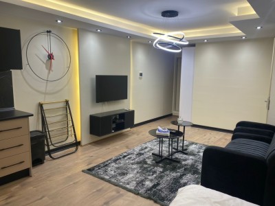 سوئیت تمیز با امکانات رفاهی کامل در زعفرانیه