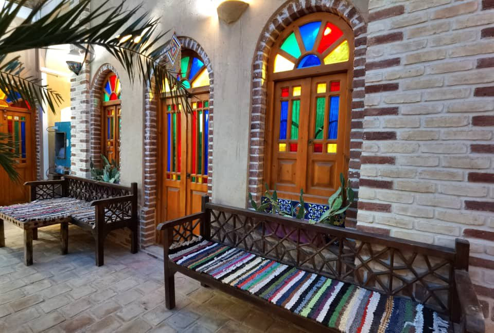 حیاط
