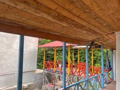 خونه چوبی قدیمی شیک