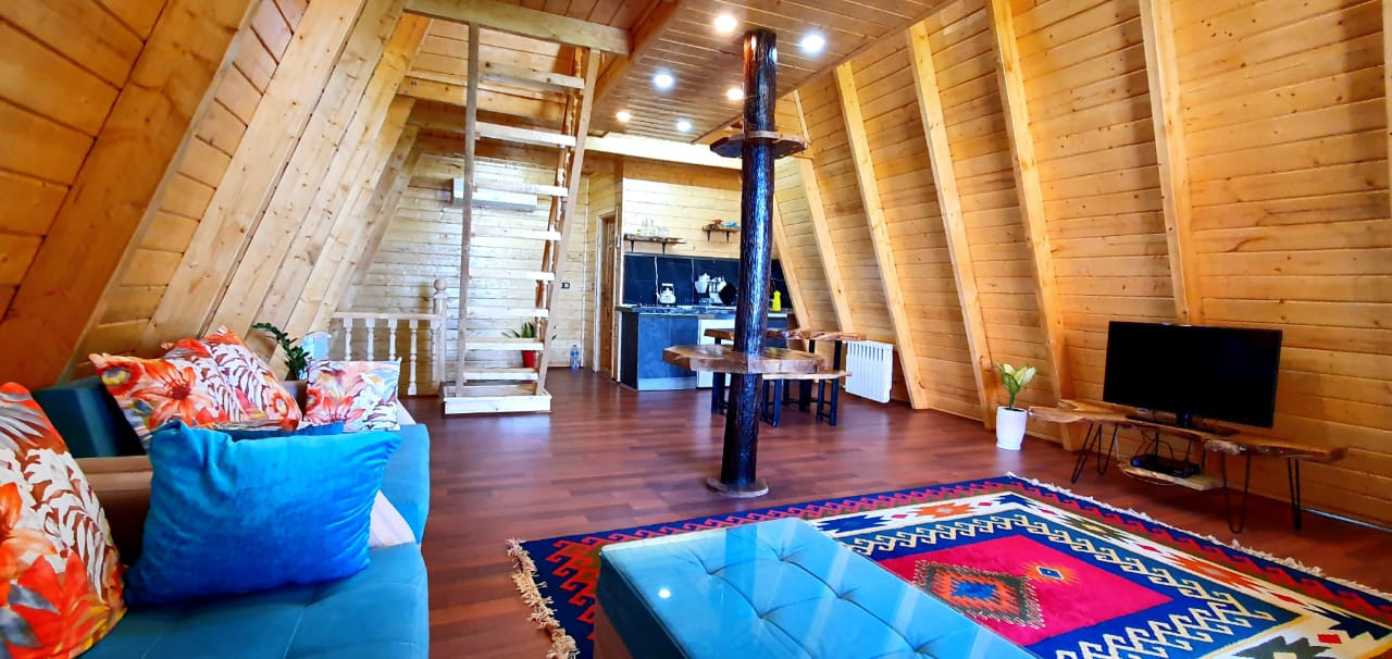 اتاق پذیرایی طبقه 1