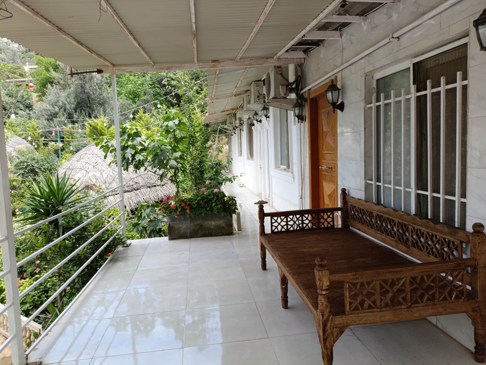 نمای اقامتگاه