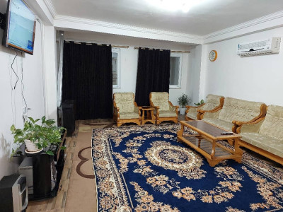 آپارتمان دوخوابه نوساز و تمیز  (واحد 2)