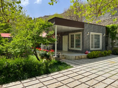 ویلای تک خواب با منظره باغ