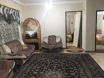 نزدیک به رود، کاخ چایخوران و طبیعت بکر