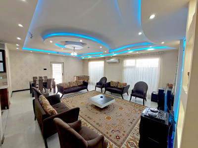 باغ ویلا مهستان با استخر سرپوشیده آبگرم باغ ویلا مهستان با استخر سرپوشیده آبگرم