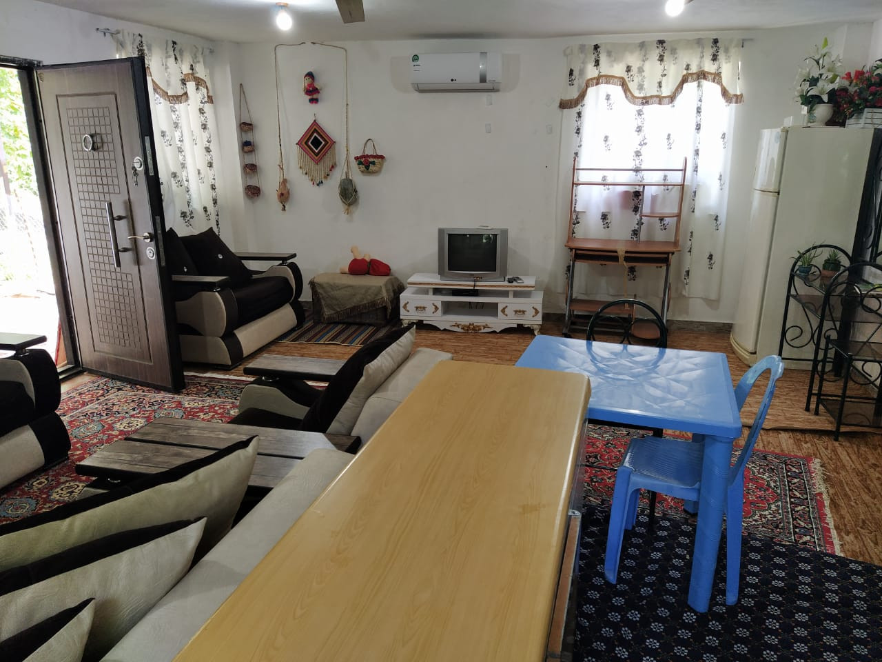اتاق پذیرایی