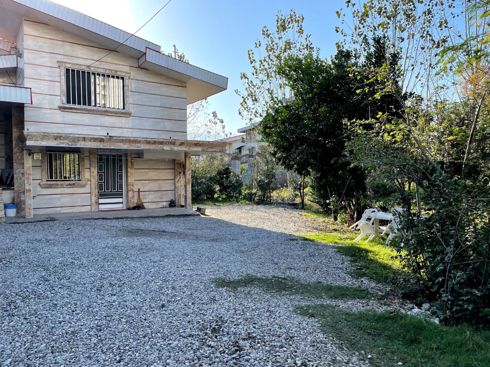 نمای بیرونی ساختمان نمای بیرونی ساختمان