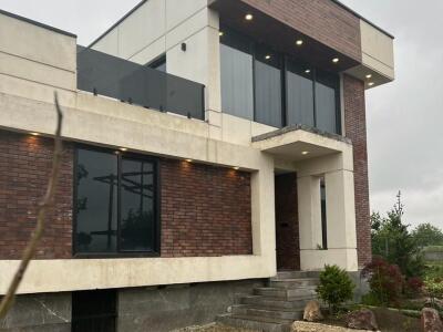 ویلای سه خوابه دوبلکس با استخر سرپوشیده و جکوزی ویلای سه خوابه دوبلکس با استخر سرپوشیده و جکوزی