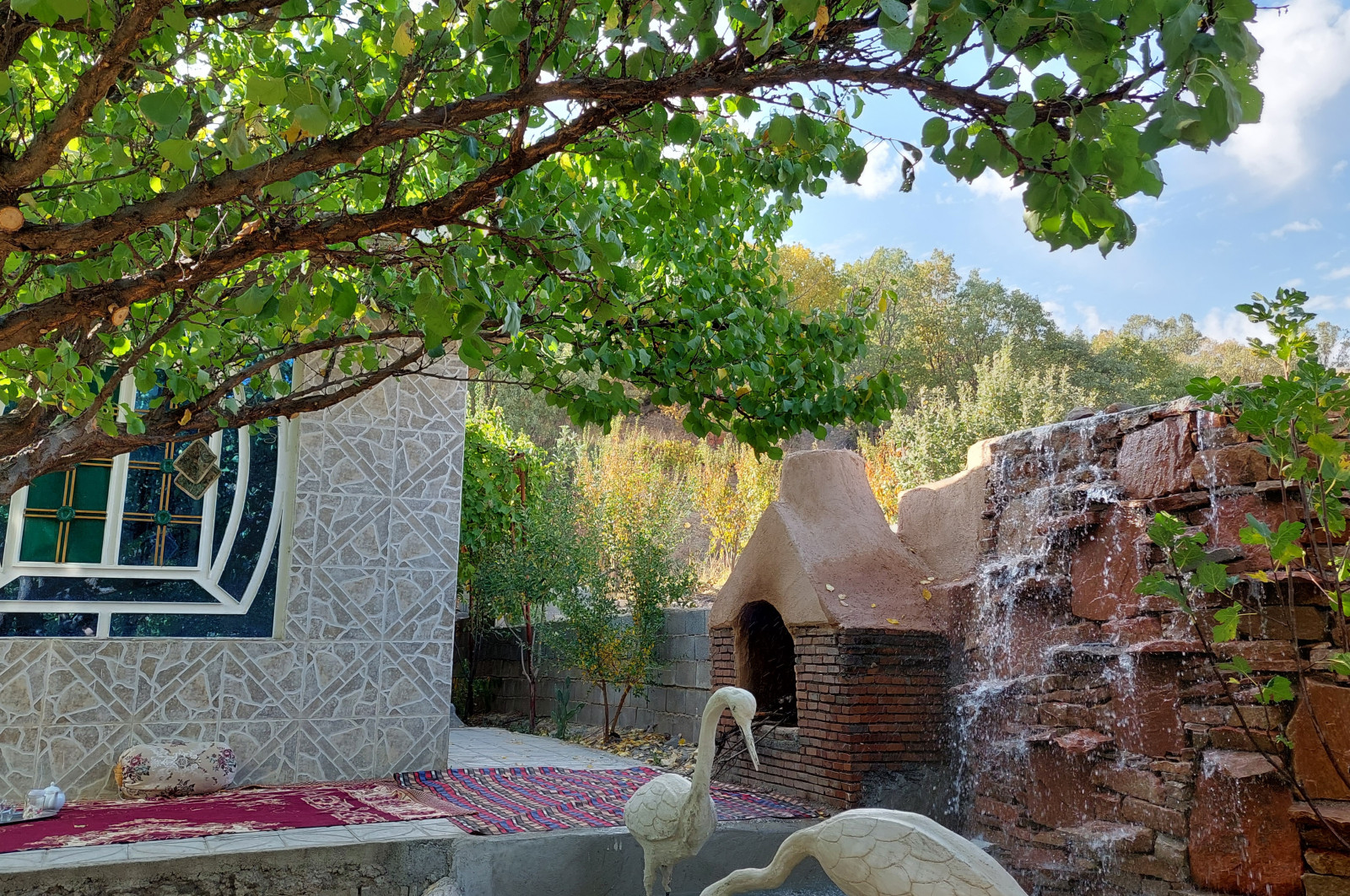 شومینه وحیاط شومینه وحیاط