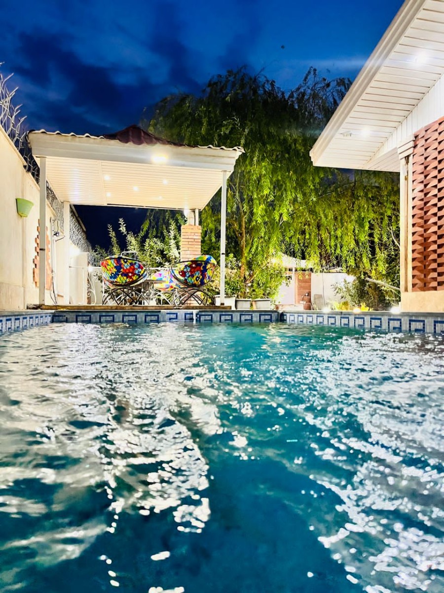 استخر استخر