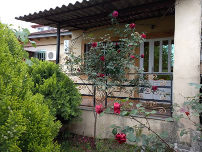 ویلای حیاط دار دربست کنار ساحل