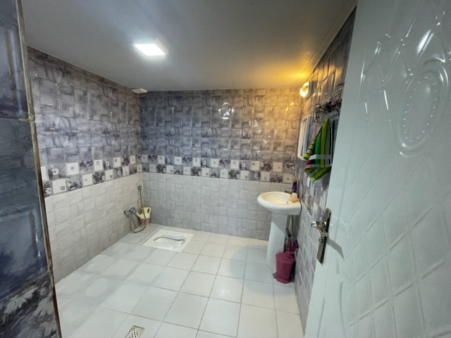 سرویس بهداشتی و حمام