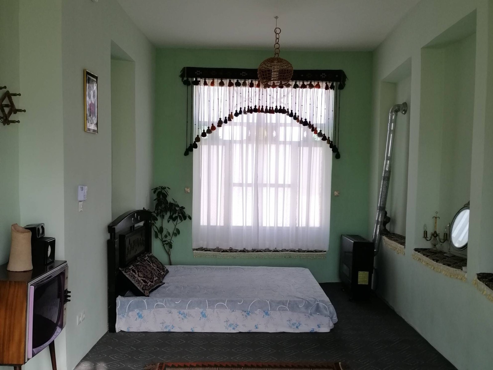 اتاق بهار اتاق بهار