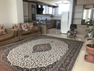آپارتمان تک واحدی، با امکانات اقامتگاه بومگردی