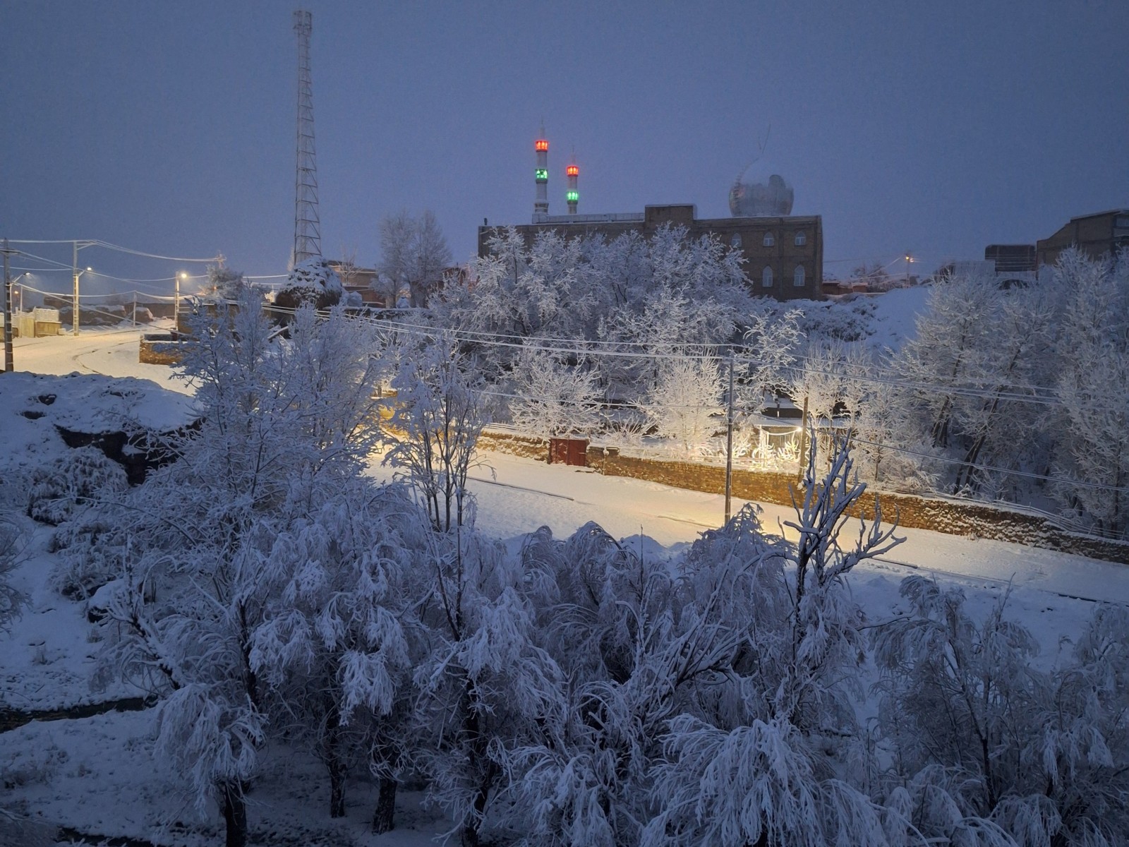 نمای بیرونی ساختمان