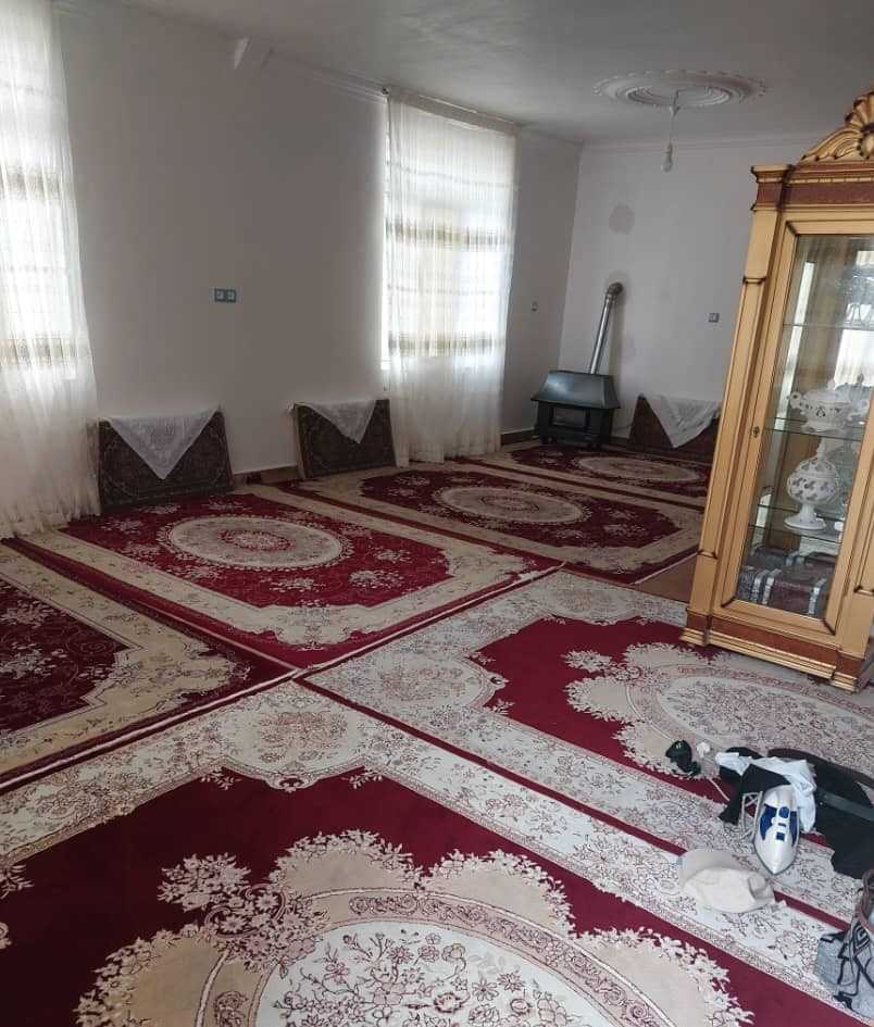 طبقه دوم نیز اجاره داده می‌شود.