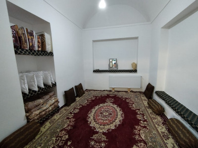عمارت سنتی شاباز ورزنه - اتاق 2