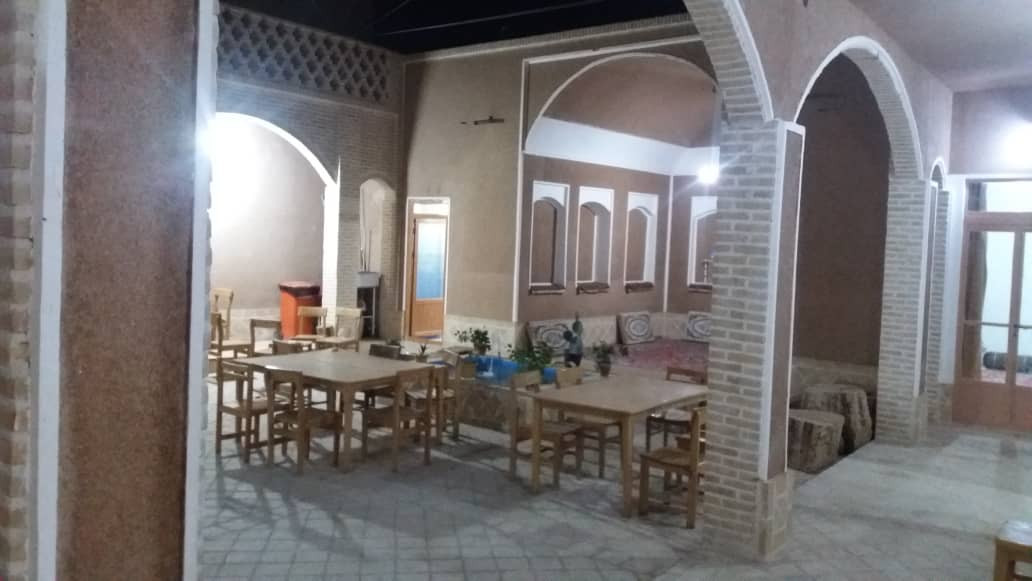 حیاط