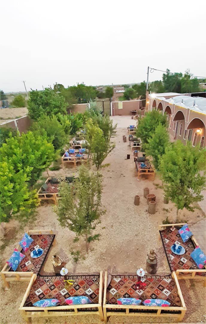 فضای اشتراکی محوطه