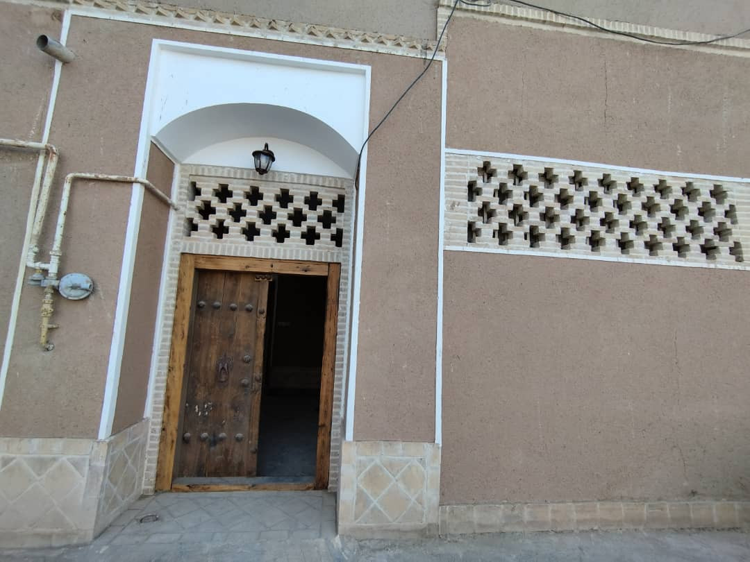 ورودی اقامتگاه