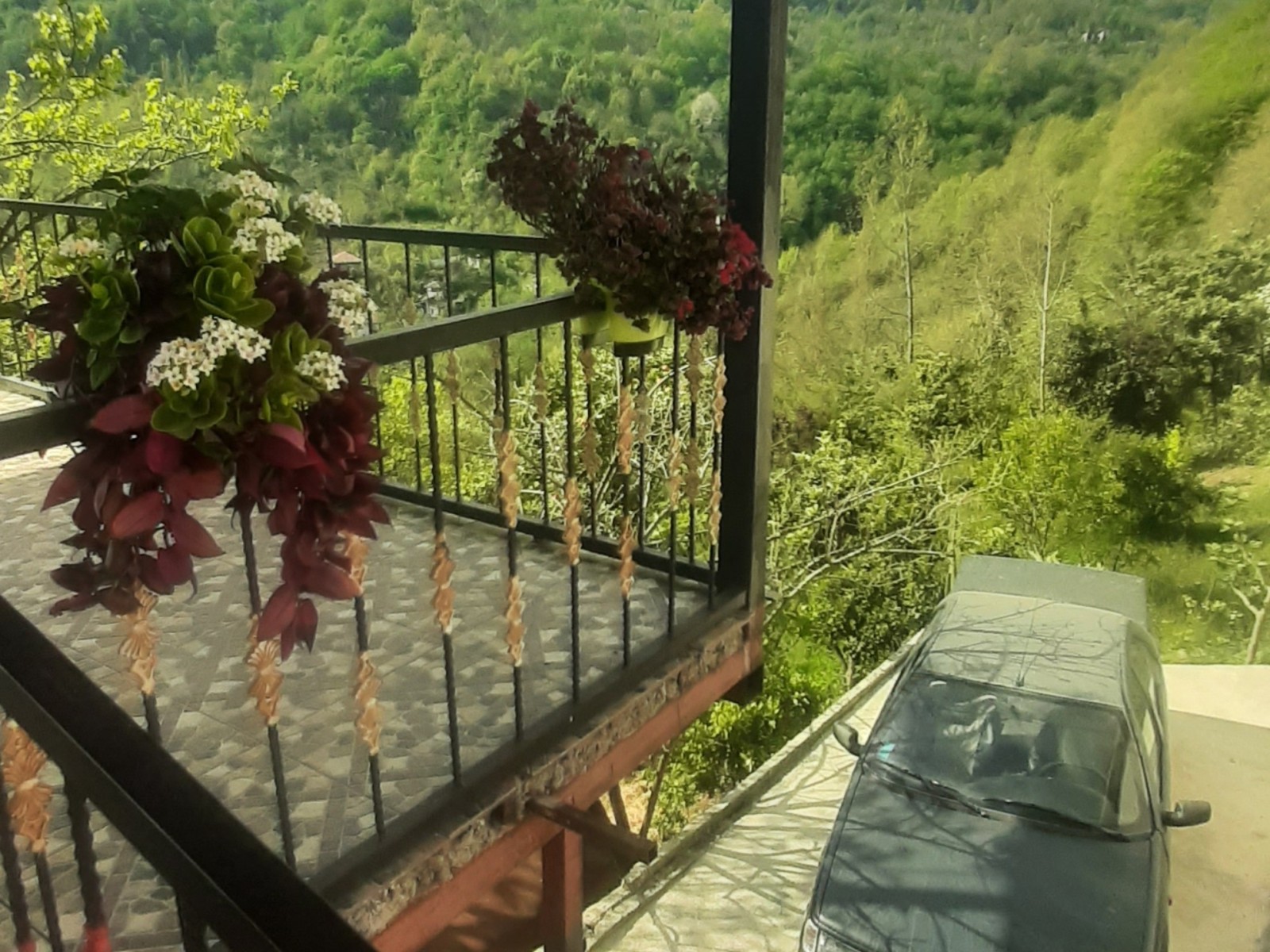 نمای بیرونی ساختمان