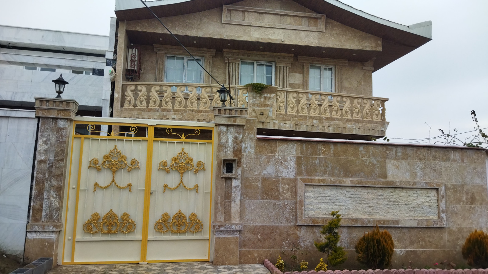 نمای ساختمان