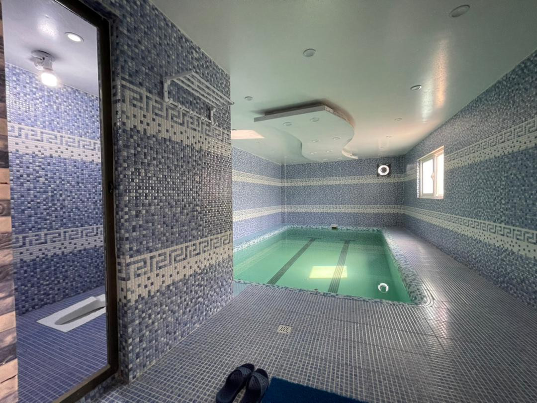 استخر استخر