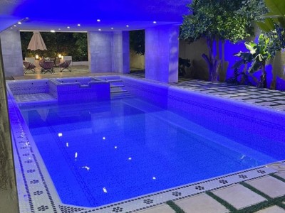 ویلا دوبلکس بلوط با استخر آب‌سرد