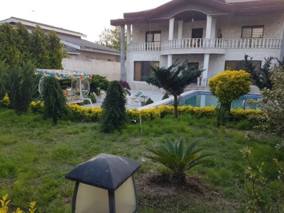 واحد ویلایی، استخر آبگرم مهاجر
