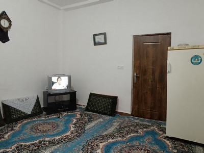 واحد یک خوابه، حیاط دار، تمیز