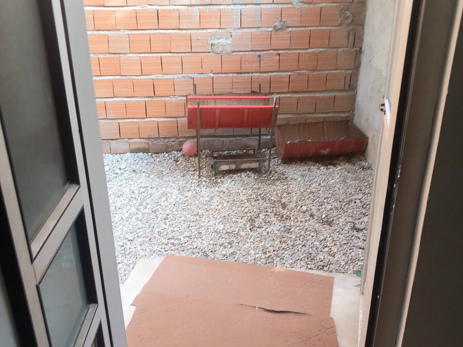 نمای بیرونی ساختمان نمای بیرونی ساختمان