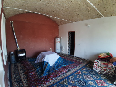 اتاق 14 متری کاروانسرای لیلی و مجنون مرنجاب (4)