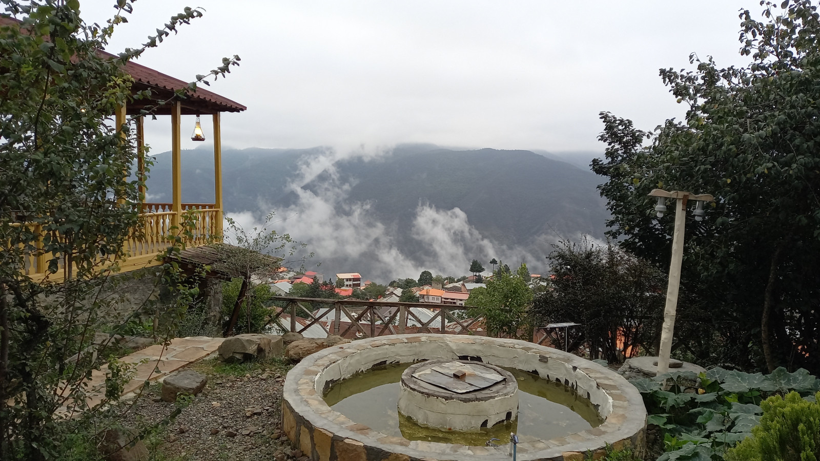 نمای محوطه اقامتگاه نمای محوطه اقامتگاه