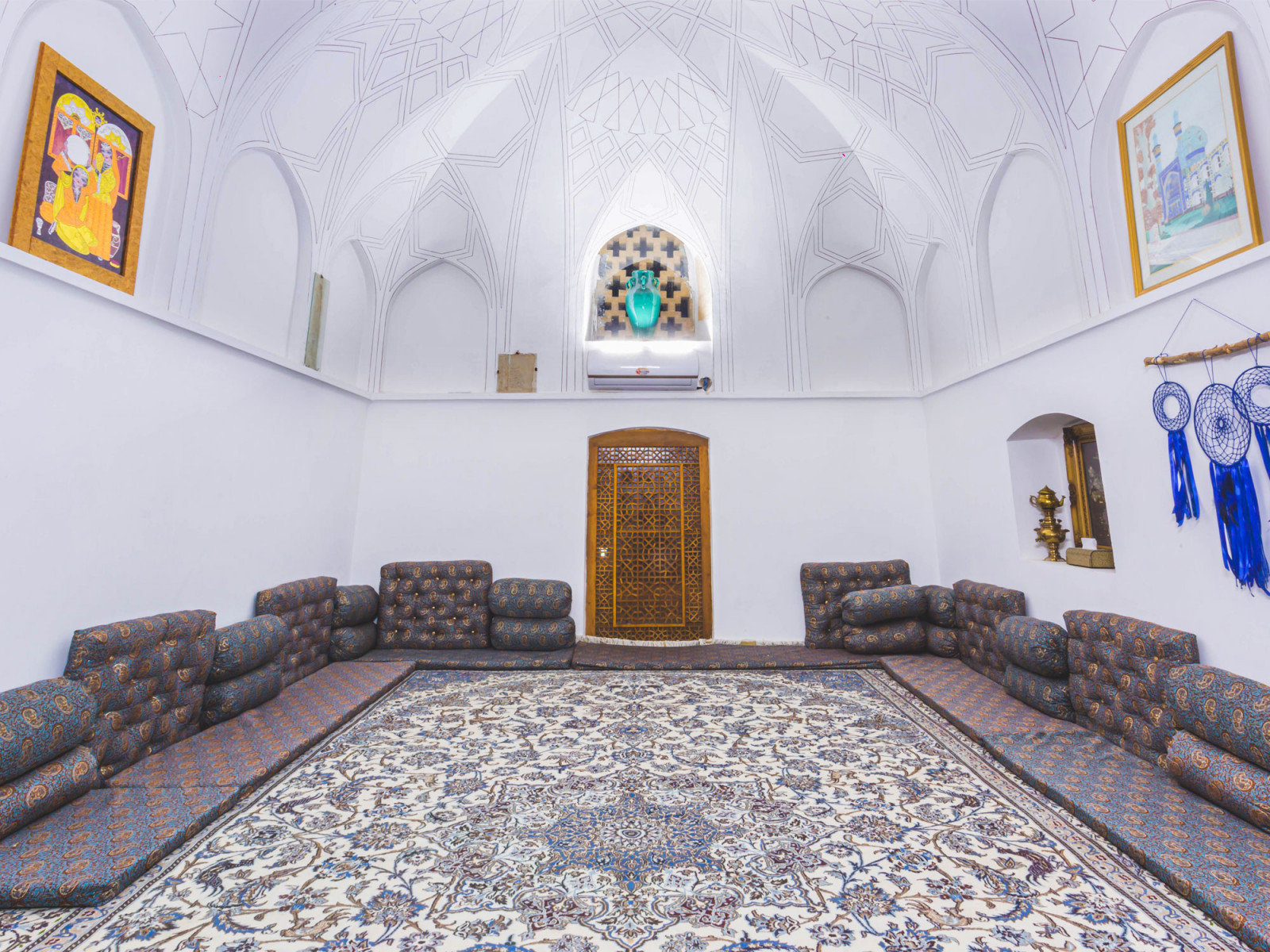 اتاق پذیرایی