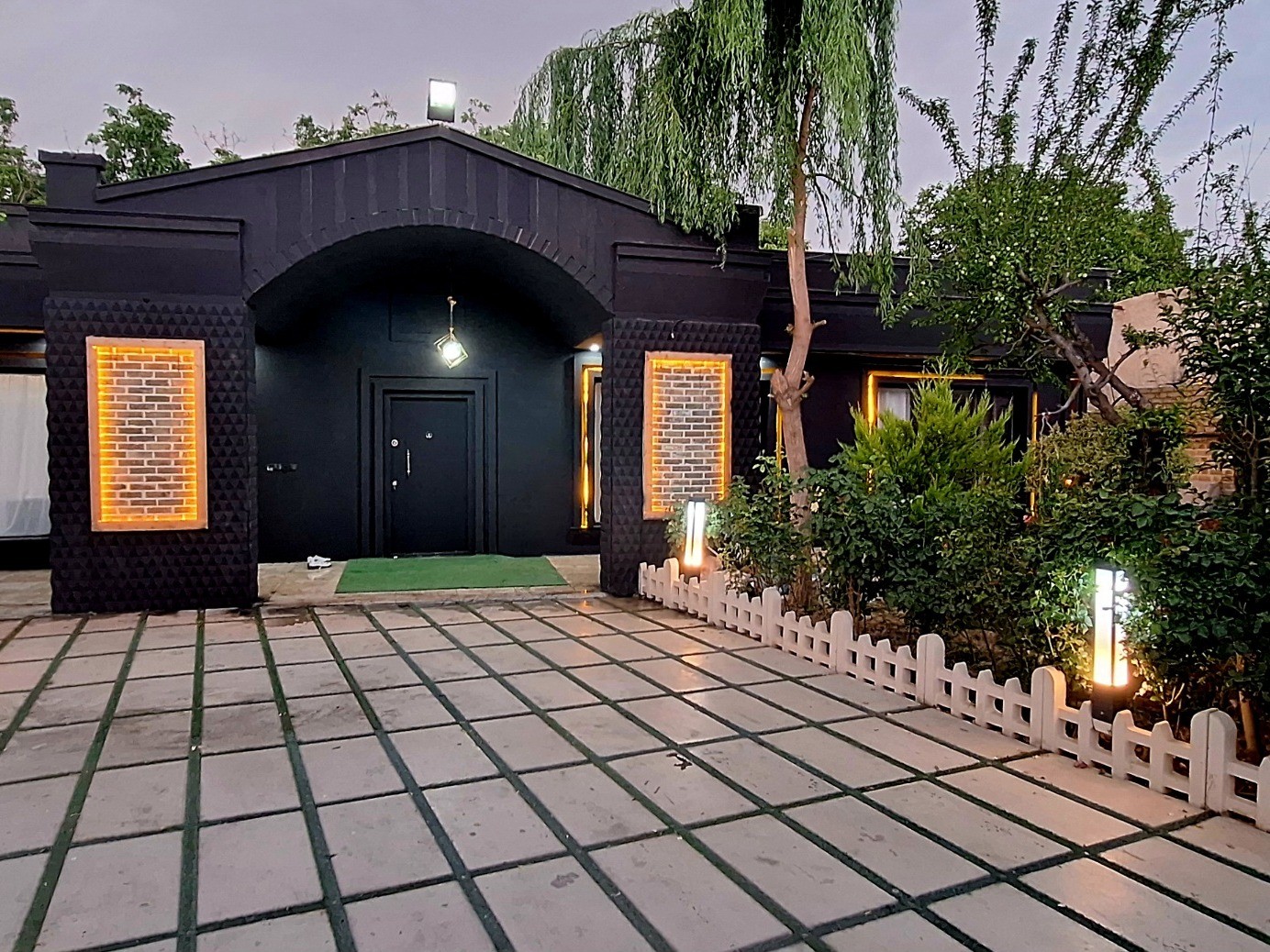 نمای بیرونی ساختمان نمای بیرونی ساختمان