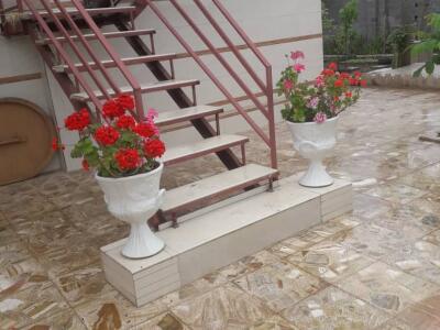 سوئیت مبله در منطقه‌ای دنج