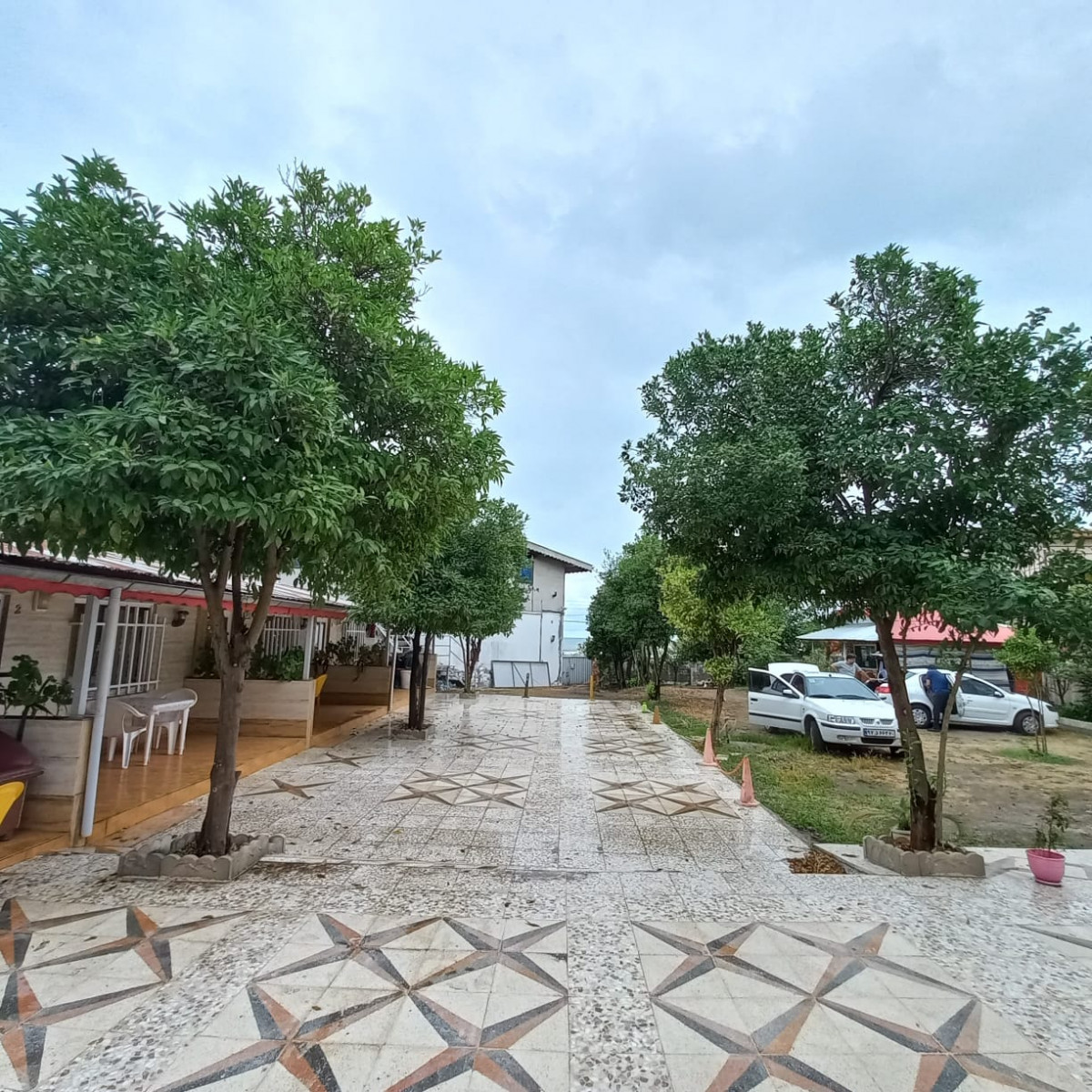 محوطه حیاط محوطه حیاط