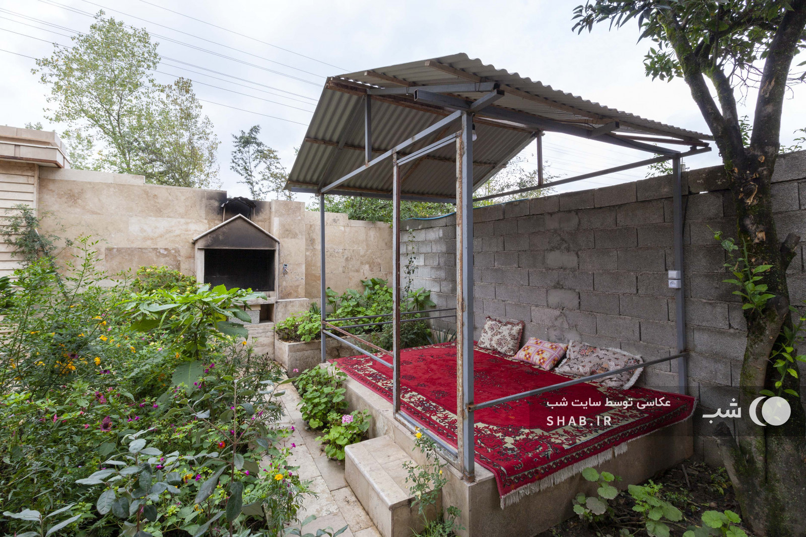 آلاچیق و باربیکیو